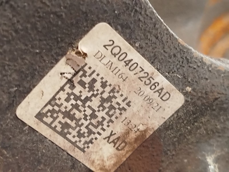 Recambio de mangueta delantera derecha para seat arona (kj7, kjp) 1.0 tsi referencia OEM IAM 2Q0407256AD  