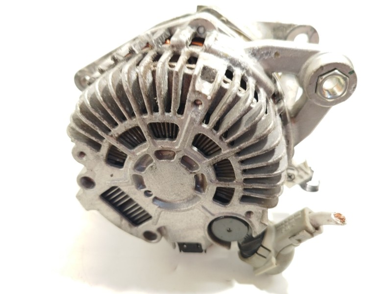 Recambio de alternador para mazda 3 lim. (bl) active referencia OEM IAM Z66818300  A2TJ0881