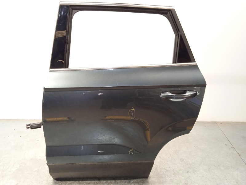 Recambio de puerta trasera izquierda para skoda karoq (nu) 1.5 16v tsi act referencia OEM IAM 575833051H  