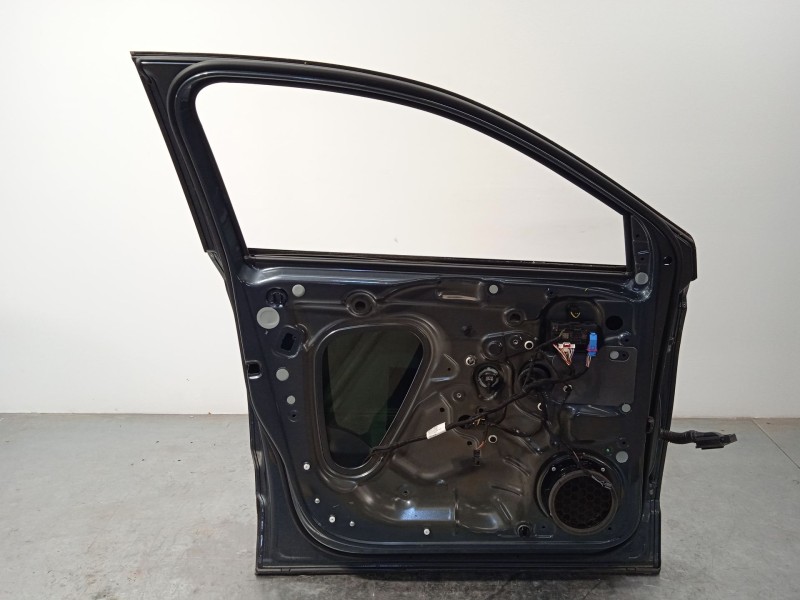 Recambio de puerta delantera izquierda para skoda karoq (nu) 1.5 16v tsi act referencia OEM IAM 57A831051  