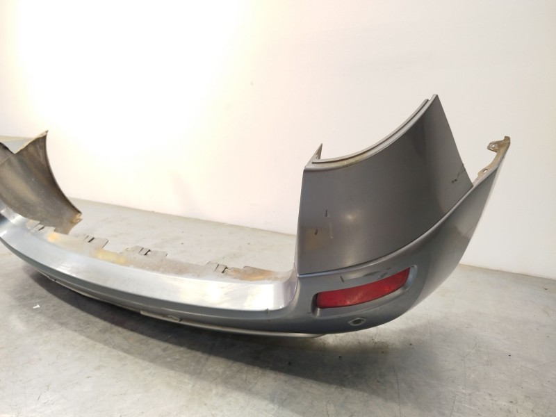 Recambio de paragolpes trasero para renault koleos privilege referencia OEM IAM 850220022R  