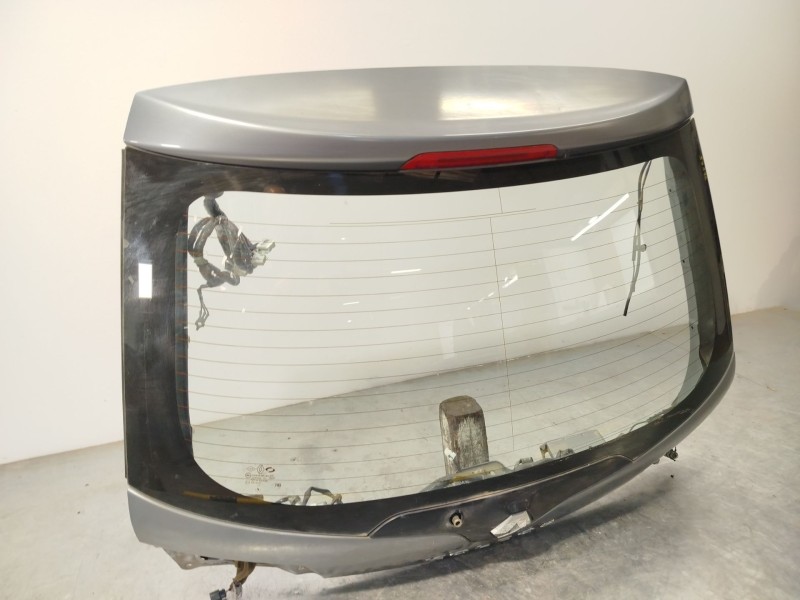 Recambio de porton trasero para renault koleos privilege referencia OEM IAM 901001198R  