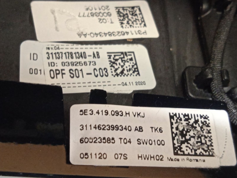 Recambio de volante para skoda karoq (nu) 1.5 16v tsi act referencia OEM IAM 5E3419093H 5E3419093HVKJ 