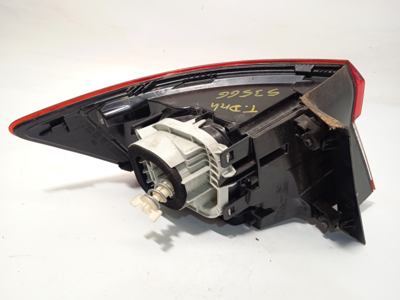 Recambio de piloto trasero derecho para skoda karoq (nu) 1.5 16v tsi act referencia OEM IAM 57A945208  