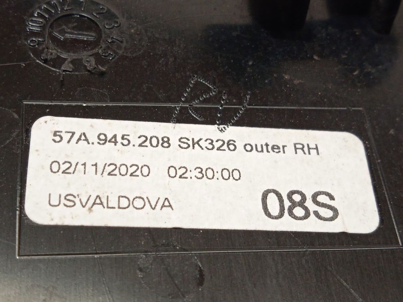 Recambio de piloto trasero derecho para skoda karoq (nu) 1.5 16v tsi act referencia OEM IAM 57A945208  