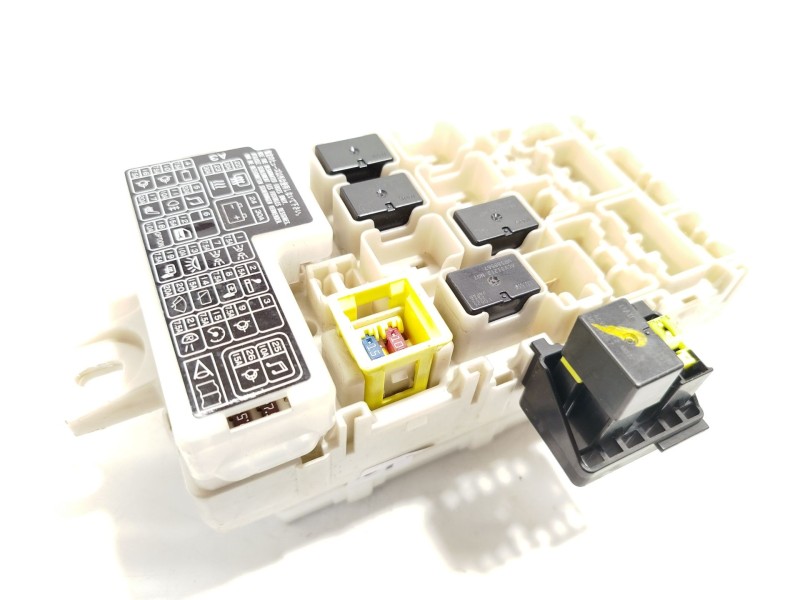 Recambio de caja reles / fusibles para peugeot ion electric referencia OEM IAM 8637A746  