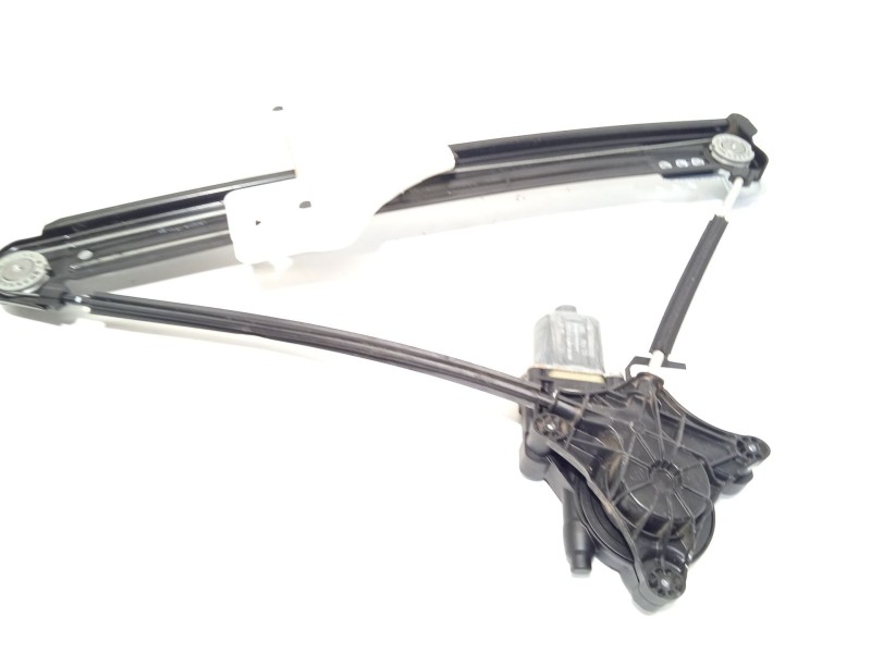 Recambio de elevalunas trasero izquierdo para skoda karoq (nu) 1.5 16v tsi act referencia OEM IAM 575839461A 5Q0959407E 