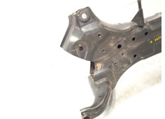 Recambio de puente delantero para kia rio iv (yb, sc, fb) 1.25 referencia OEM IAM 62400H8050   2