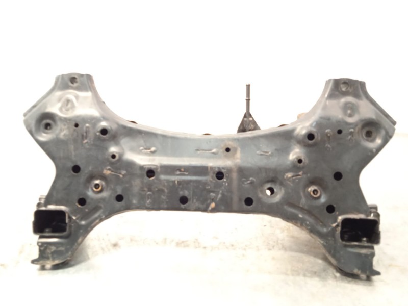 Recambio de puente delantero para kia rio iv (yb, sc, fb) 1.25 referencia OEM IAM 62400H8050  