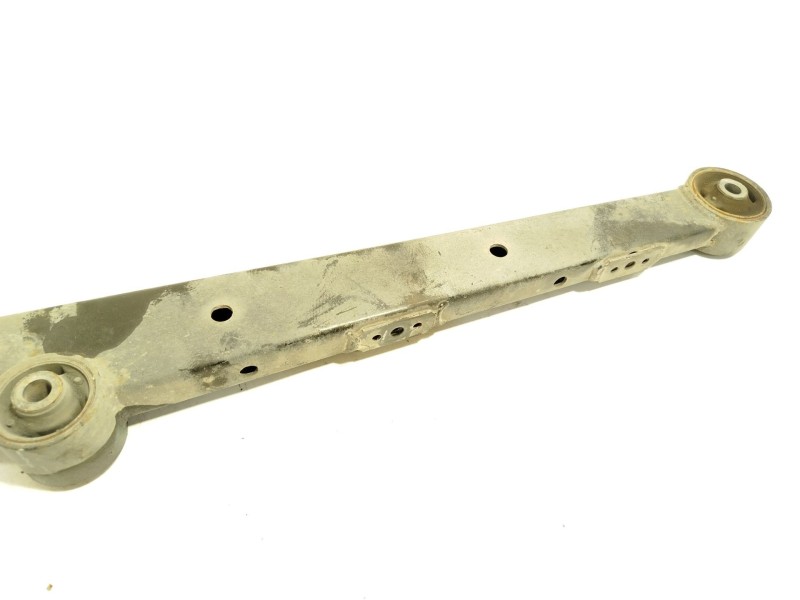 Recambio de brazo suspension inferior trasero izquierdo para peugeot ion electric referencia OEM IAM 5175FP  