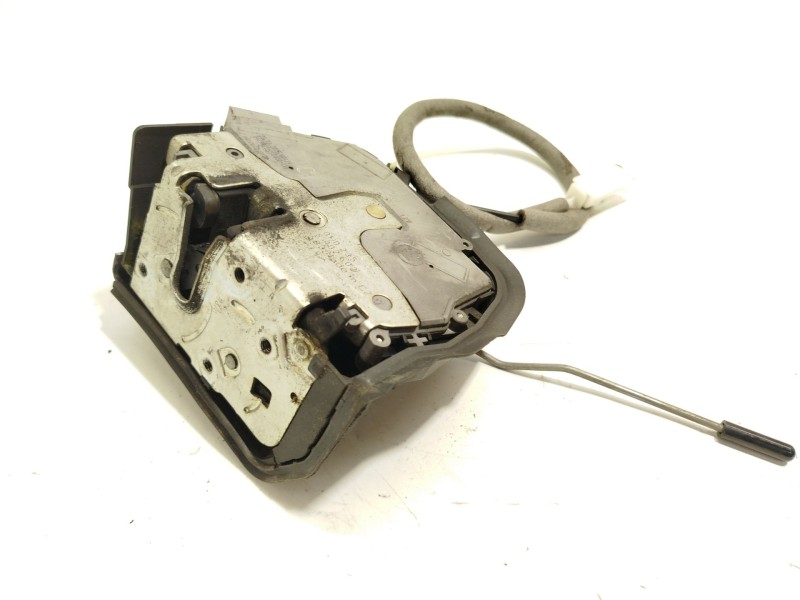 Recambio de cerradura puerta trasera derecha para bmw x5 (e53) 3.0 i referencia OEM IAM 51228402602  