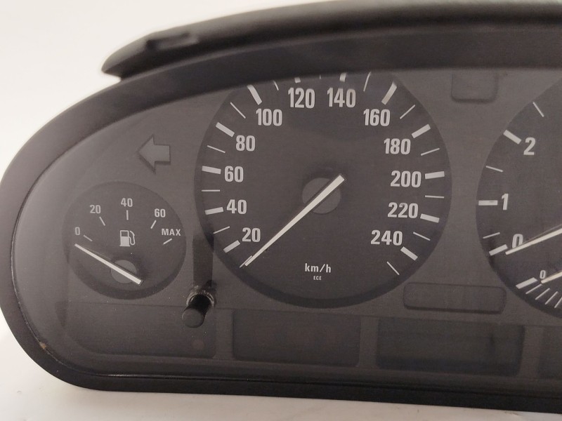 Recambio de cuadro instrumentos para bmw x5 (e53) 3.0 i referencia OEM IAM 62116907020  110008735