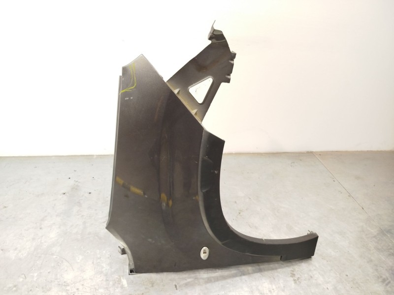 Recambio de aleta delantera derecha para peugeot rifter 1.2 puretech 110 referencia OEM IAM 9816483580  