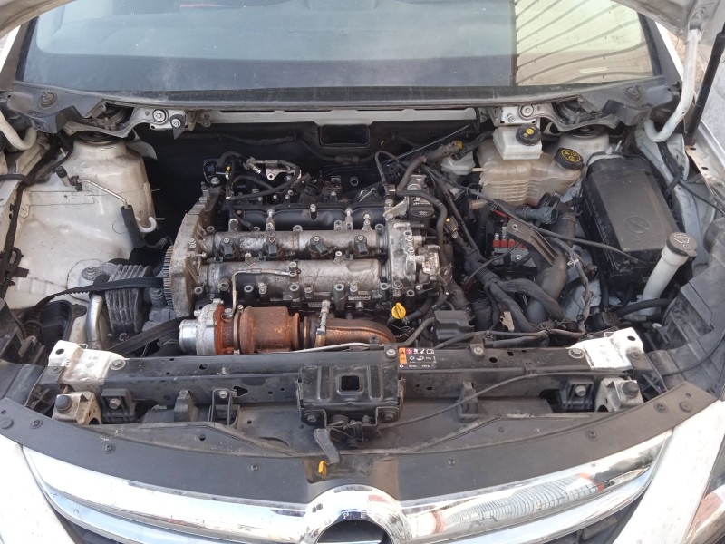 opel zafira tourer c (p12) del año 2014