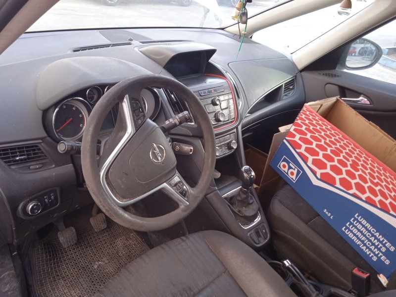 opel zafira tourer c (p12) del año 2014