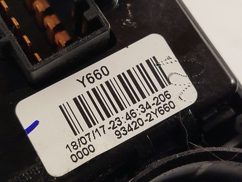 Recambio de mando intermitentes para hyundai ix20 1.6 cat referencia OEM IAM 934202Y660 934101M631 