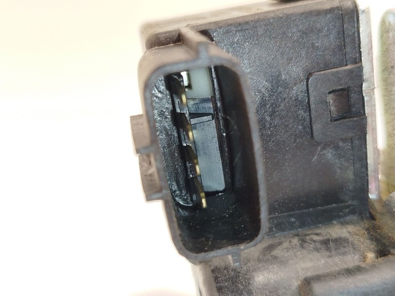 Recambio de cerradura maletero / porton para hyundai ix20 1.6 cat referencia OEM IAM 812301H000  