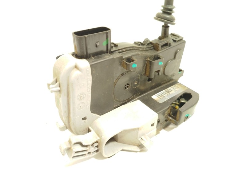 Recambio de cerradura puerta delantera derecha para hyundai ix20 1.6 cat referencia OEM IAM 813201K020  