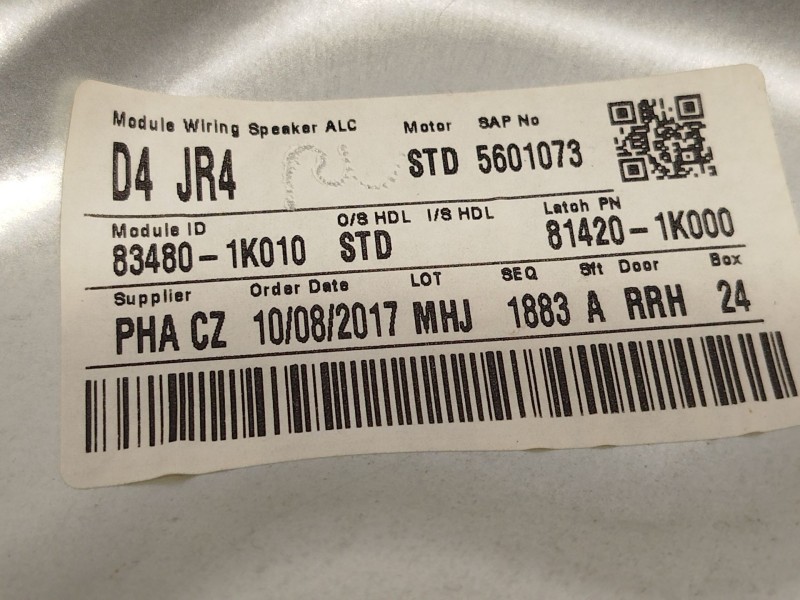 Recambio de elevalunas trasero derecho para hyundai ix20 1.6 cat referencia OEM IAM 834801K010 834601P000 