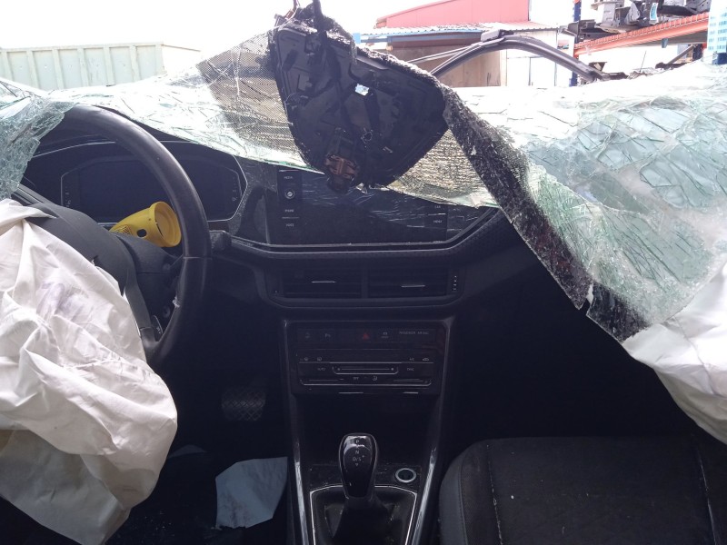 volkswagen t-cross (c11, d31) del año 2022