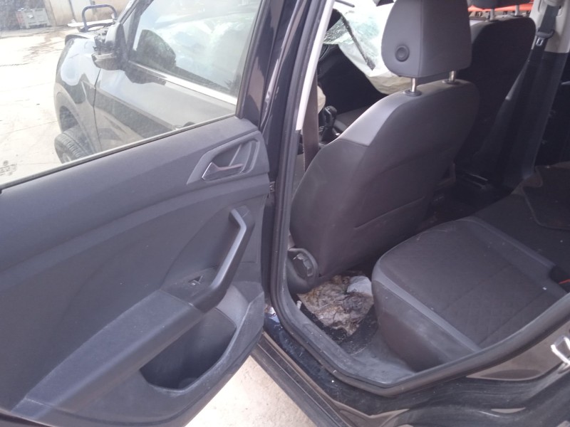 volkswagen t-cross (c11, d31) del año 2022