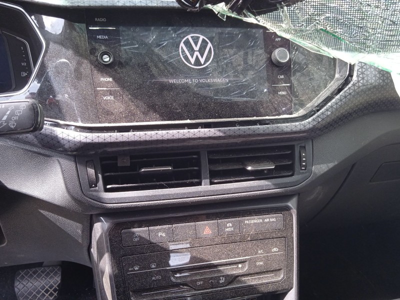 volkswagen t-cross (c11, d31) del año 2022