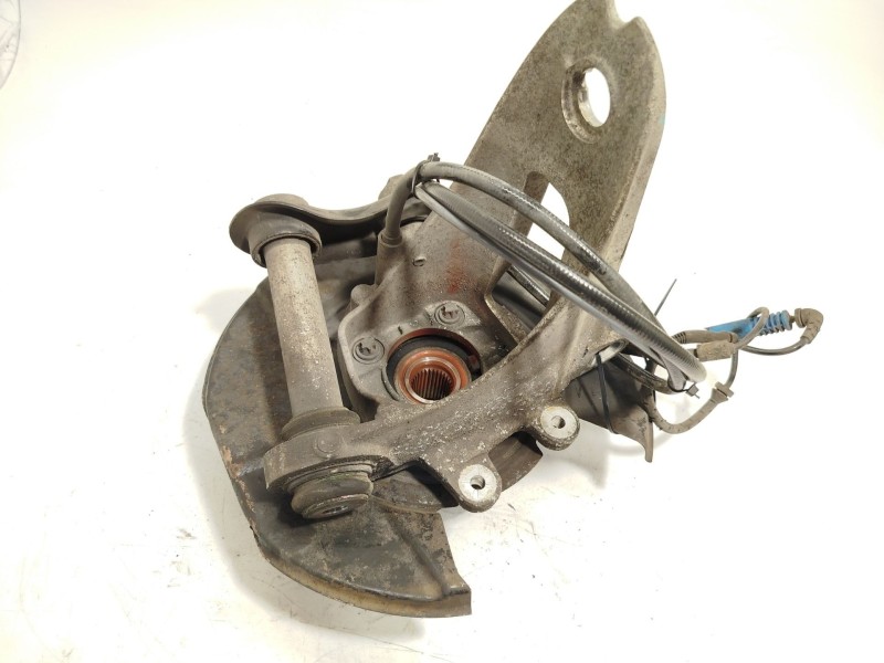 Recambio de mangueta trasera derecha para bmw x5 (e53) 3.0 i referencia OEM IAM 33321095240  