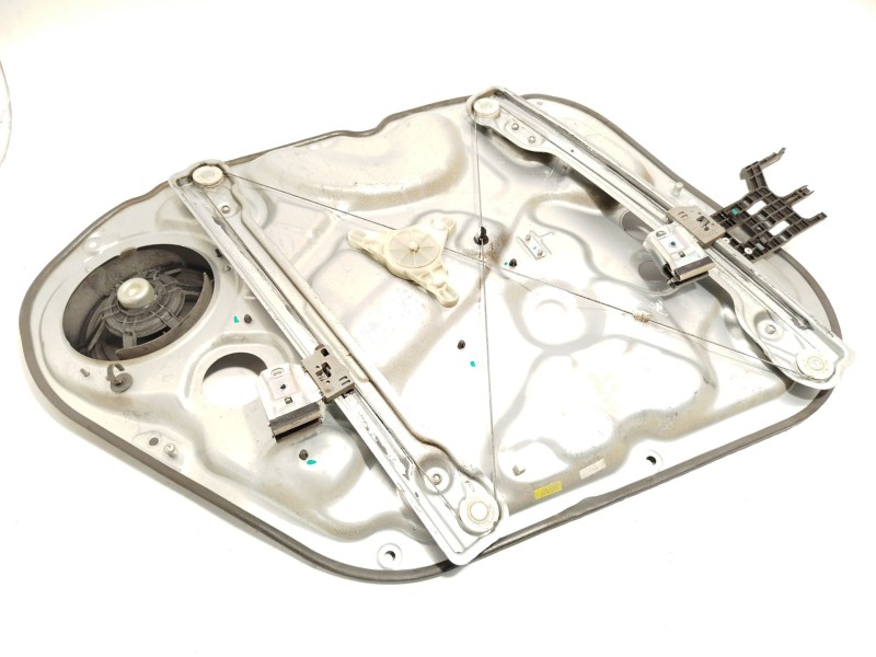 Recambio de elevalunas delantero derecho para hyundai ix20 1.6 cat referencia OEM IAM 824801K030 824601P010 