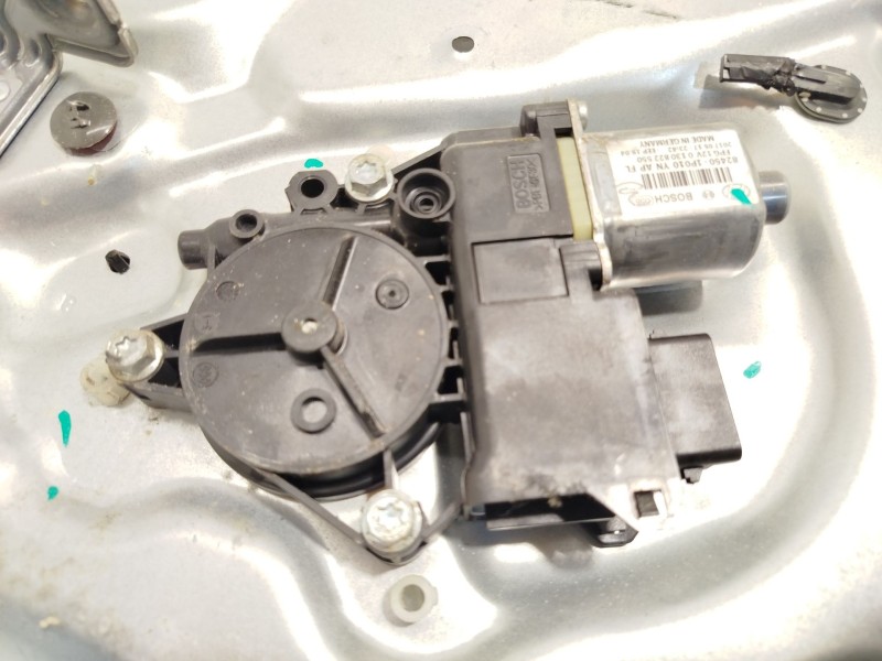 Recambio de elevalunas delantero izquierdo para hyundai ix20 1.6 cat referencia OEM IAM 824701K010 824501P010 
