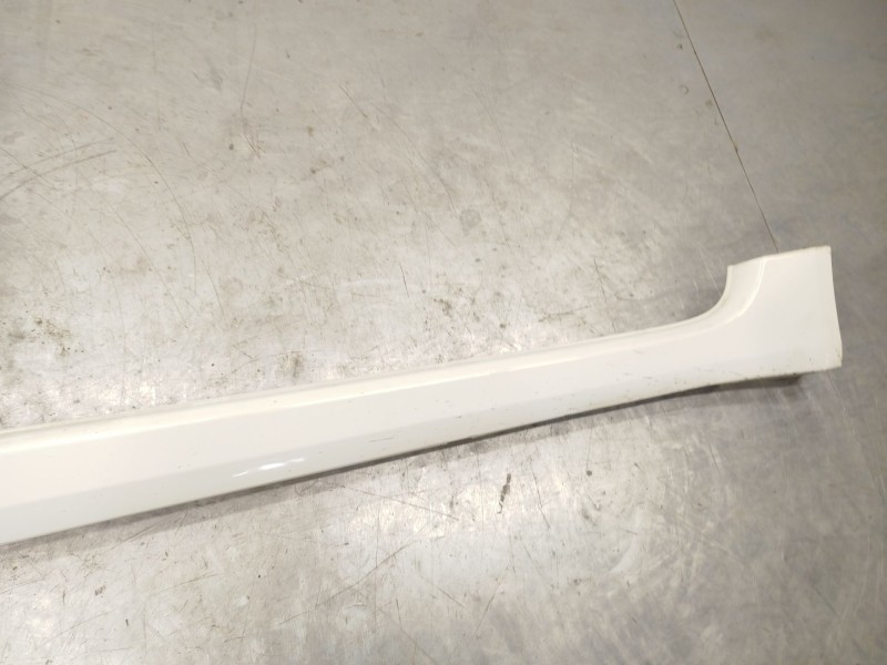 Recambio de estribo para peugeot ion electric referencia OEM IAM 1607893280  