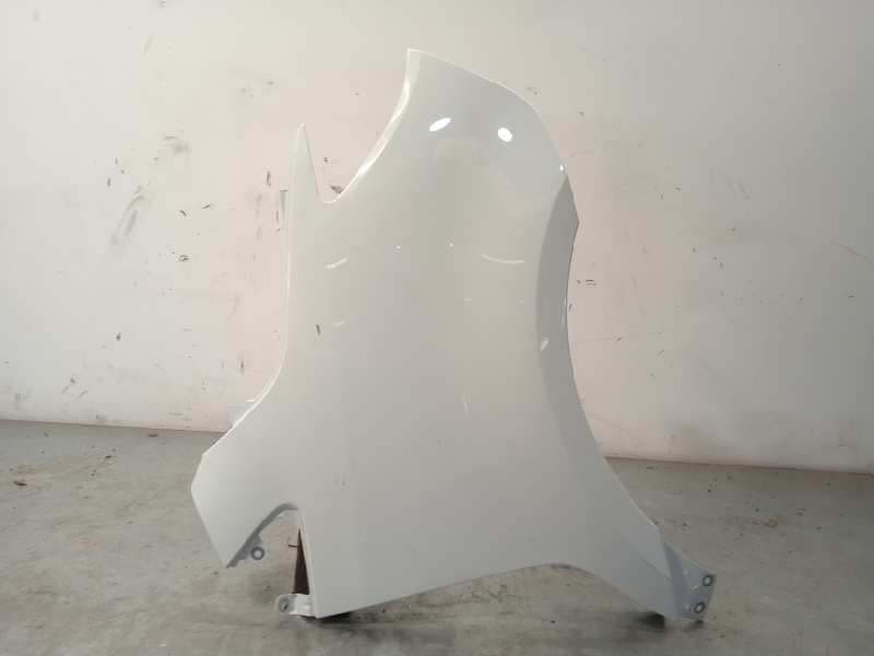 ALETA DELANTERA DERECHA A9108810100 9108810100