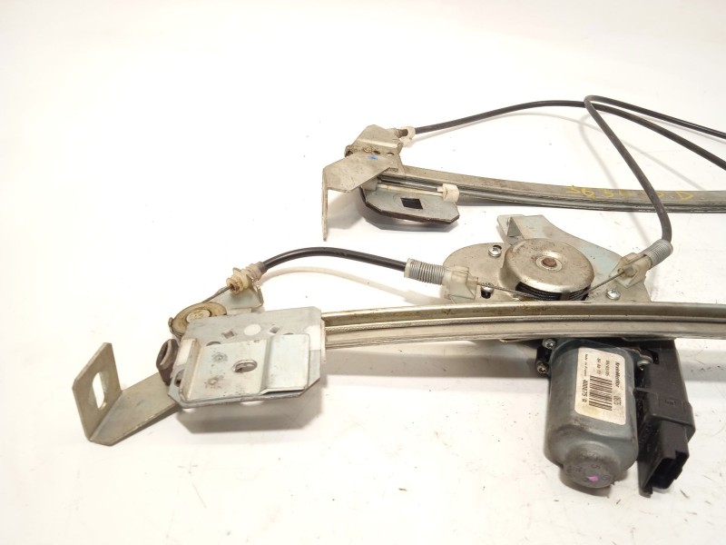 Recambio de elevalunas delantero derecho para renault megane ii coupé-cabriolet (em0/1_) 1.9 dci referencia OEM IAM 400875A 8201