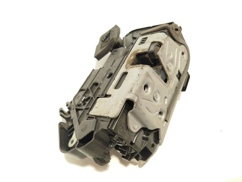 CERRADURA PUERTA DELANTERA DERECHA 5TB837016E 