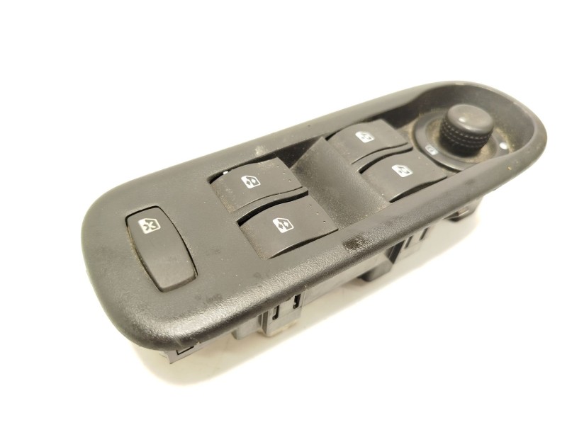 Recambio de mando elevalunas delantero izquierdo para renault kangoo / grand kangoo ii (kw0/1_) 1.5 dci 85 (kw0k, kw0l, kw0b) re