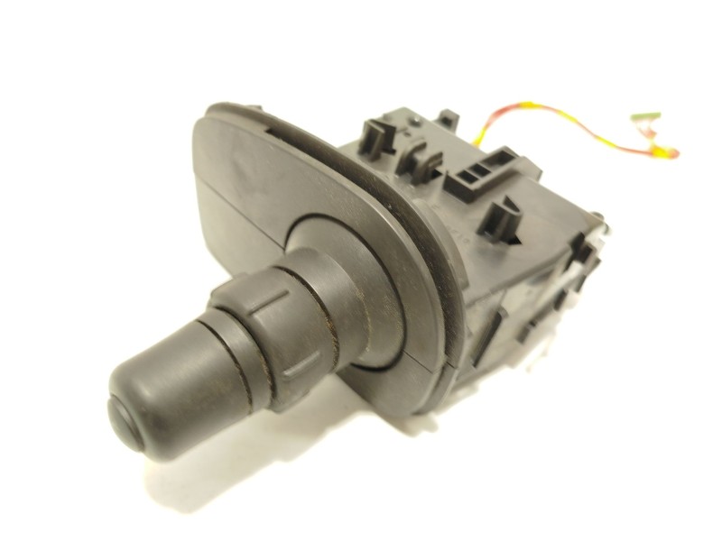 Recambio de mando luces para renault kangoo / grand kangoo ii (kw0/1_) 1.5 dci 85 (kw0k, kw0l, kw0b) referencia OEM IAM 88102003
