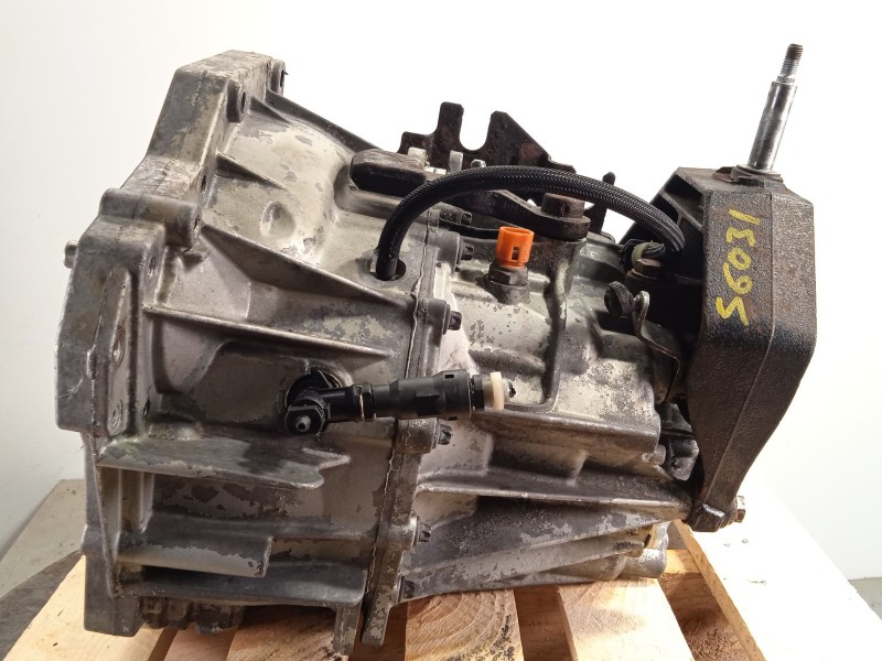 Recambio de caja cambios para renault master ii furgoneta (fd) 2.5 dci referencia OEM IAM PF6005 7701477361 