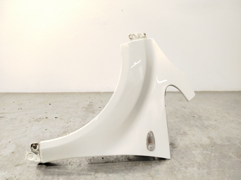 Recambio de aleta delantera izquierda para peugeot ion electric referencia OEM IAM 7840CL  