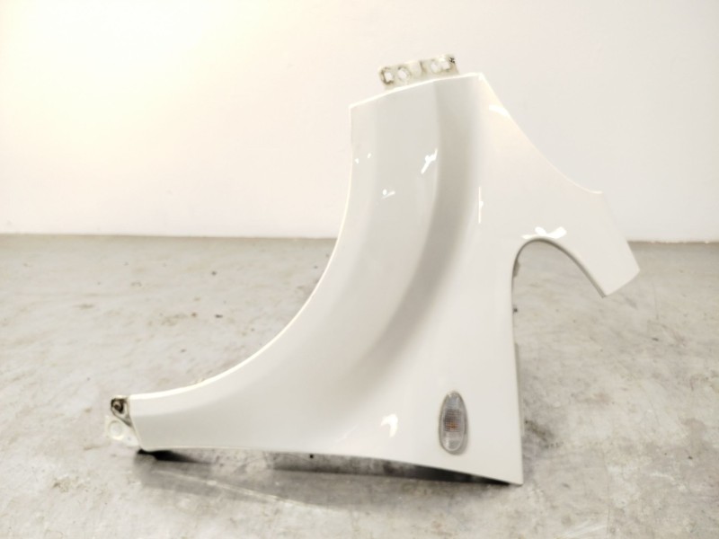 Recambio de aleta delantera izquierda para peugeot ion electric referencia OEM IAM 7840CL  