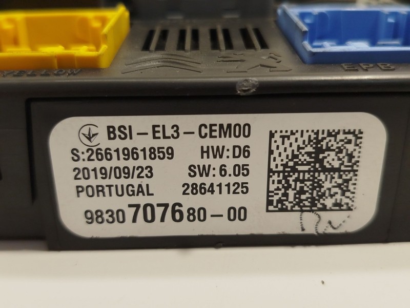 Recambio de caja reles / fusibles para peugeot rifter 1.2 puretech 110 referencia OEM IAM 9830707680 1635126380 