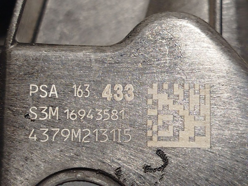 Recambio de cerradura puerta delantera derecha para peugeot rifter 1.2 puretech 110 referencia OEM IAM 9816343380 163433 