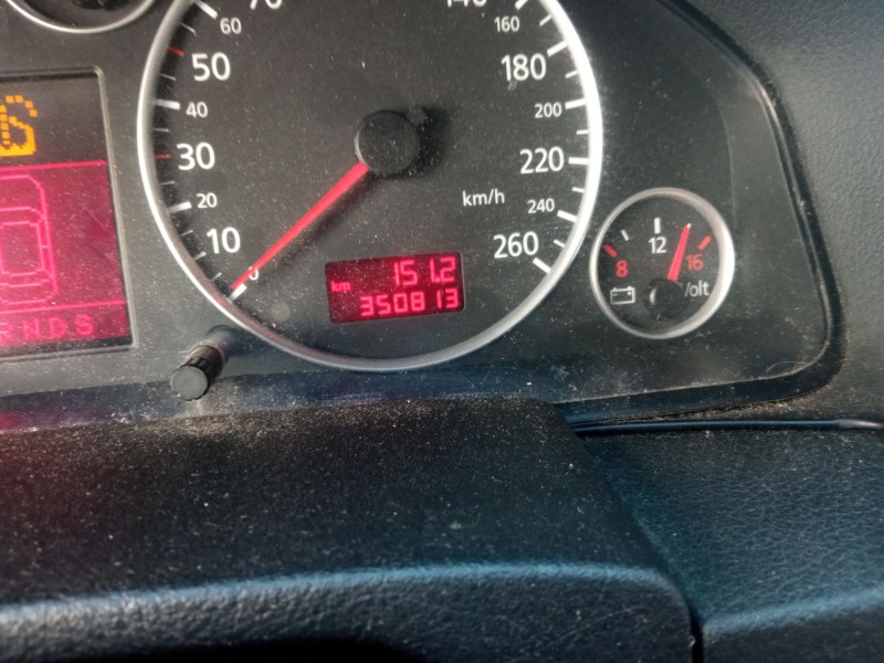 audi allroad c5 (4bh) del año 2005