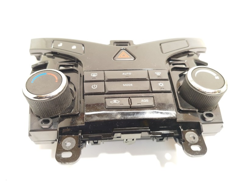Recambio de mando climatizador para chevrolet cruze (j300) 2.0 cdi referencia OEM IAM 95017057  