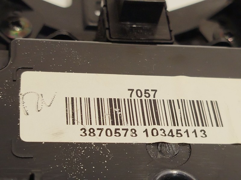 Recambio de mando climatizador para chevrolet cruze (j300) 2.0 cdi referencia OEM IAM 95017057  