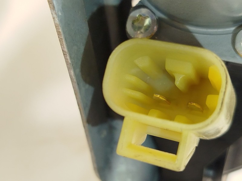 Recambio de elevalunas delantero derecho para chevrolet cruze (j300) 2.0 cdi referencia OEM IAM 95226746  