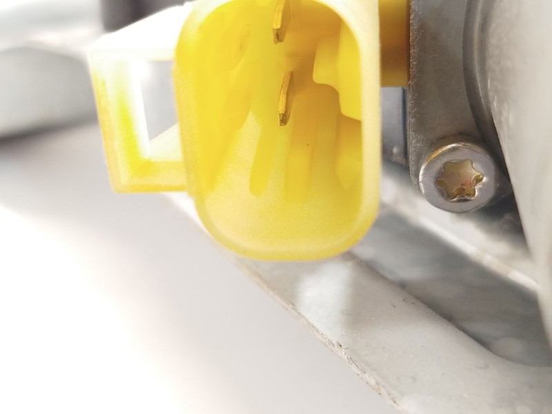 Recambio de elevalunas delantero izquierdo para chevrolet cruze (j300) 2.0 cdi referencia OEM IAM 95226745  