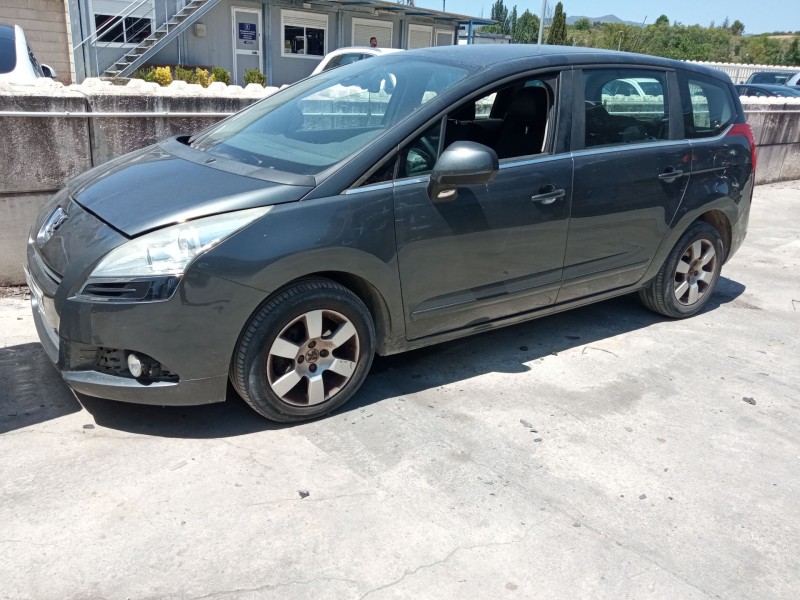 peugeot 5008 (0u_, 0e_) del año 2009