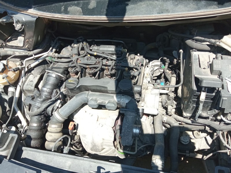 peugeot 5008 (0u_, 0e_) del año 2009