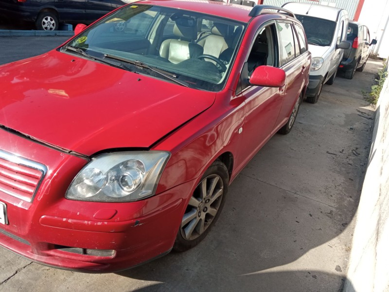 toyota avensis station wagon (_t25_) del año 2005