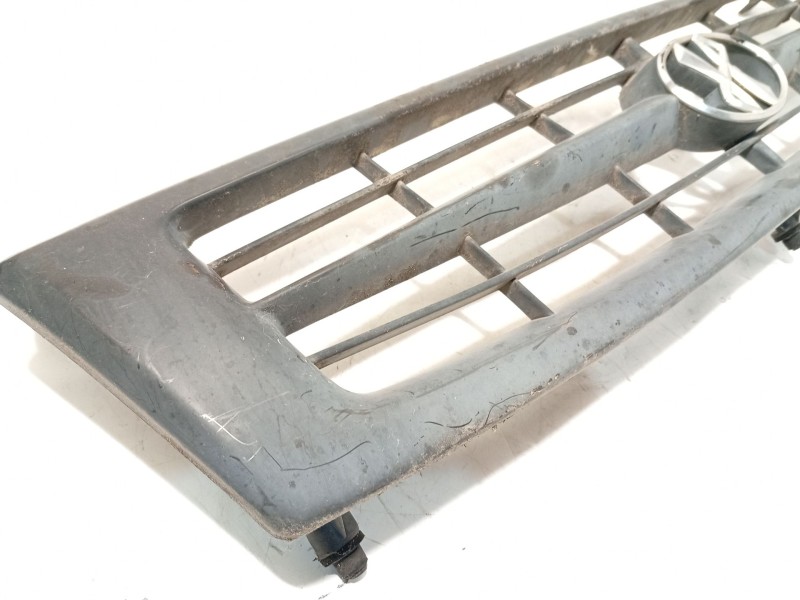 Recambio de rejilla delantera para hyundai galloper ii (jk-01) 2.5 td intercooler referencia OEM IAM HR630237BK  