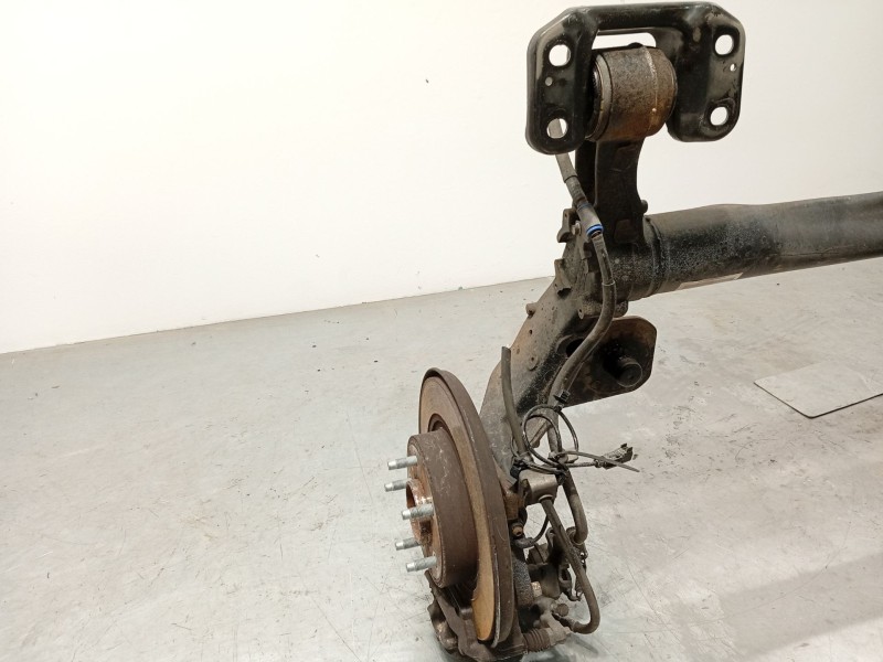 Recambio de puente trasero para opel zafira tourer c (p12) 2.0 cdti (75) referencia OEM IAM 13427906  